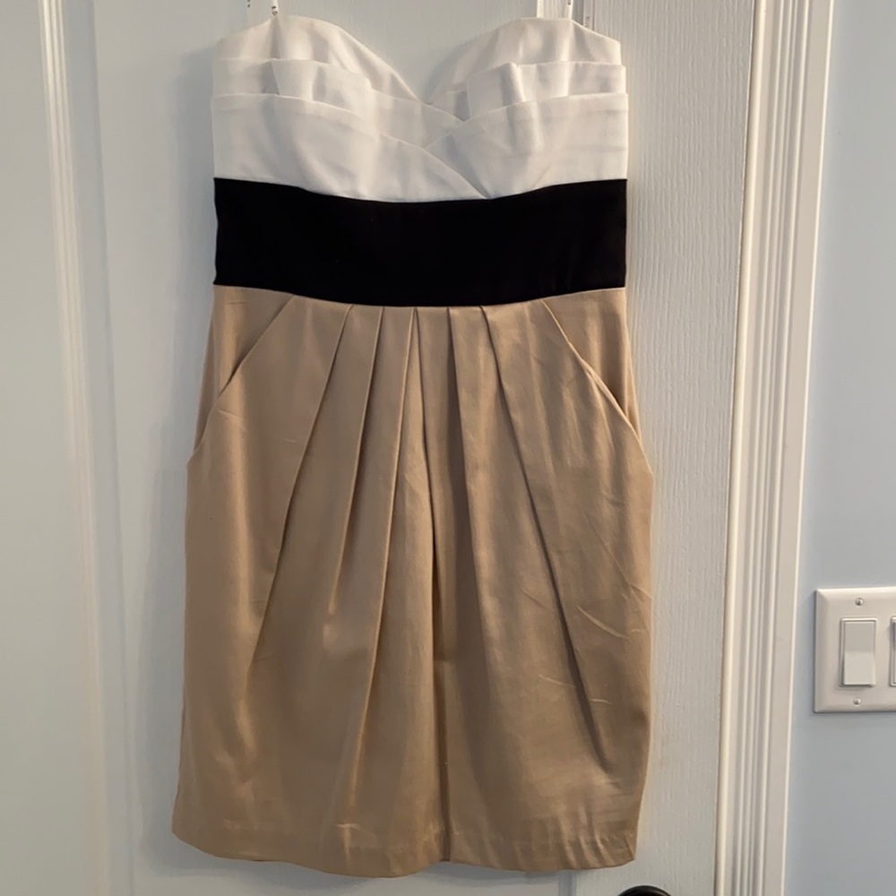 Strapless Dress with Pockets!